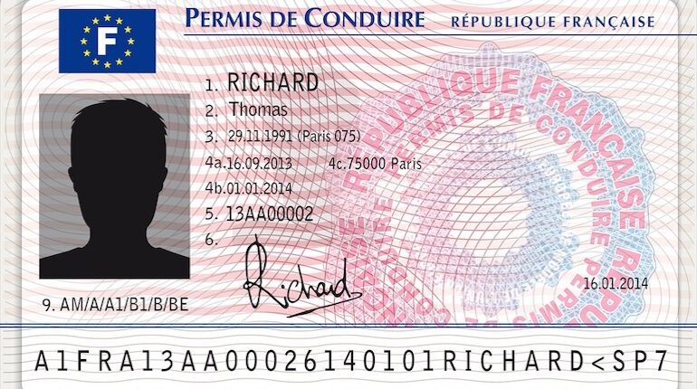 Adieu papier bonjour numérique le permis de conduire quitte le