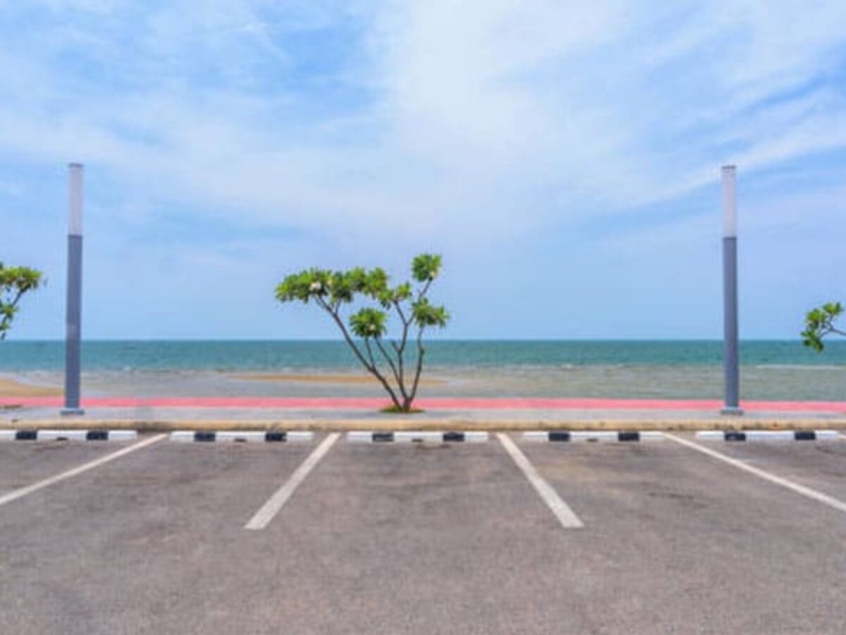 Montpellier : Où peut-on encore garer gratuitement sa voiture pour aller à  la plage ?