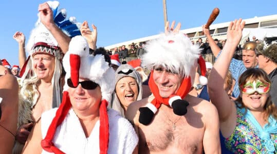 Le Cap Dagde 33ème Dernier Bain De Lannée Au Village Naturiste