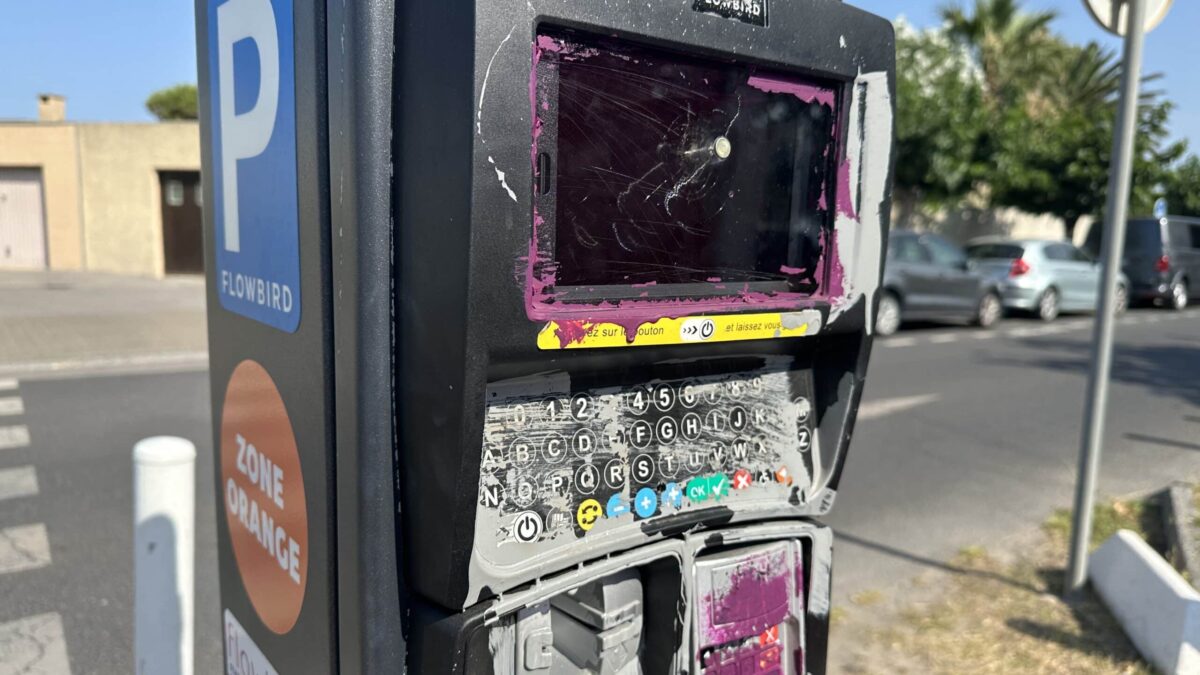 Carnon : stationnement payant, le maire lance le dialogue pour un bilan  participatif - Hérault Tribune