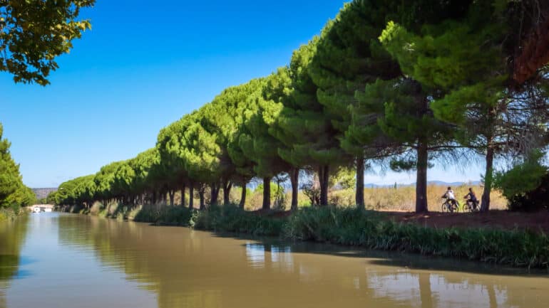 Le Canal de Jonction du Midi ©E.Brendle/Hérault Tourisme