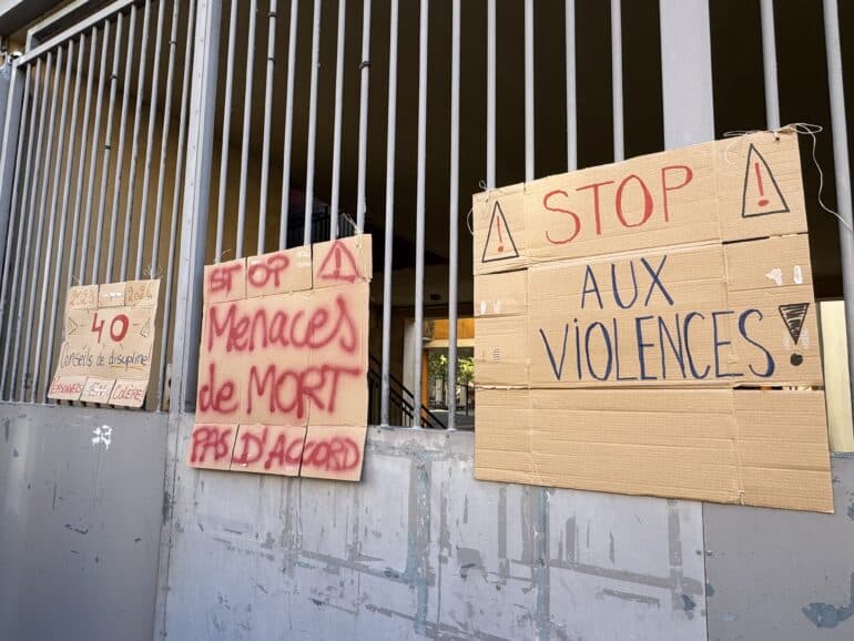 Manifestation devant le Collège Paul Riquet de Béziers ©EG