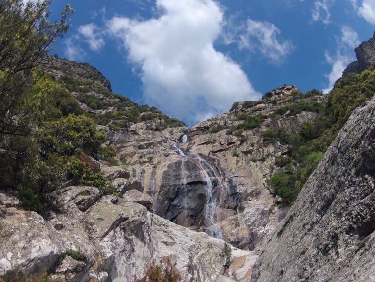 Cascade de l'Albine ©E.Brendle/Hérault Tourisme