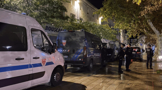 Opération place nette à Gambetta le 21 novembre. © TO / Hérault Tribune