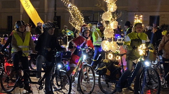 Parade nocturne de Vélocité le 8 décembre. © T.O / Hérault Tribune