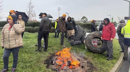 Mobilisation des agriculteurs à Villeneuve Les Béziers le 13 dec. 2024 ©EG